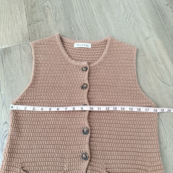Aaron & Amber Mocha Brown Button Down Knitted Sweater Vest Tank Top Medium - Picture 7 of 8